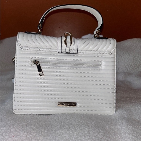 Aldo White Quilted Crossbody Bag with Silver Chain - Picture 2 of 8